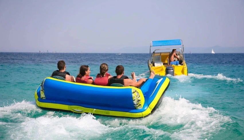 Sofa ride in Andaman offered by Gateway of Andaman travel agency