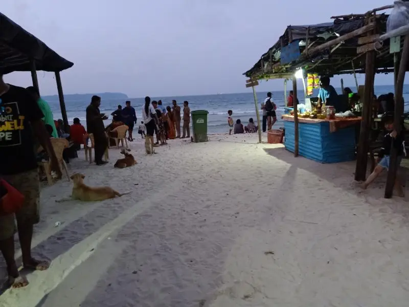 lakshamanpur beach at evening